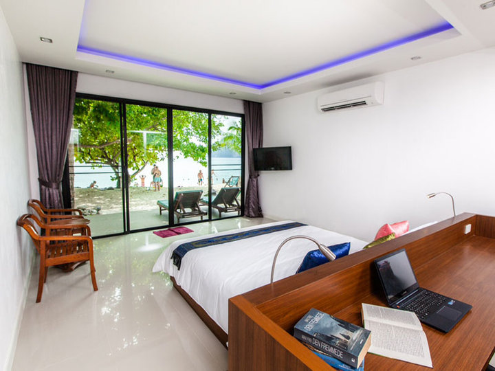 Paradise Resort