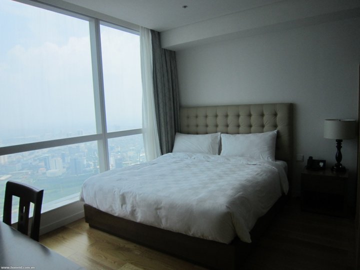 Canlidas Landmark 72