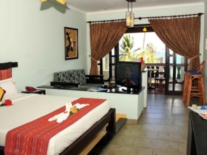 Dynasty Beach Resort