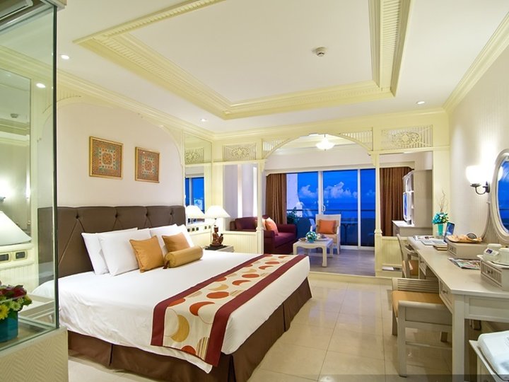 Royal Cliff Beach Hotel