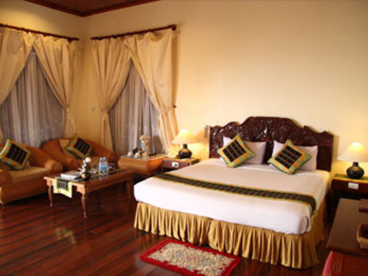 Champasak Palace