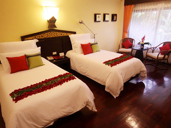 Laluna Hotel and Resort