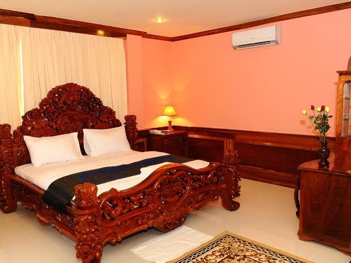 Holiday Hotel Battambang