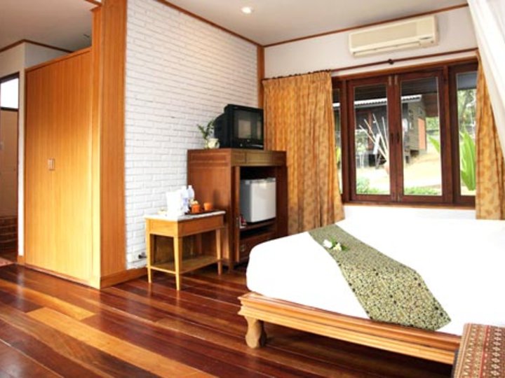 Phi Phi Natural Resort