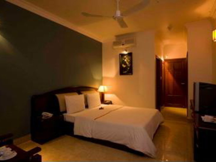 Oriental Pearl Resort