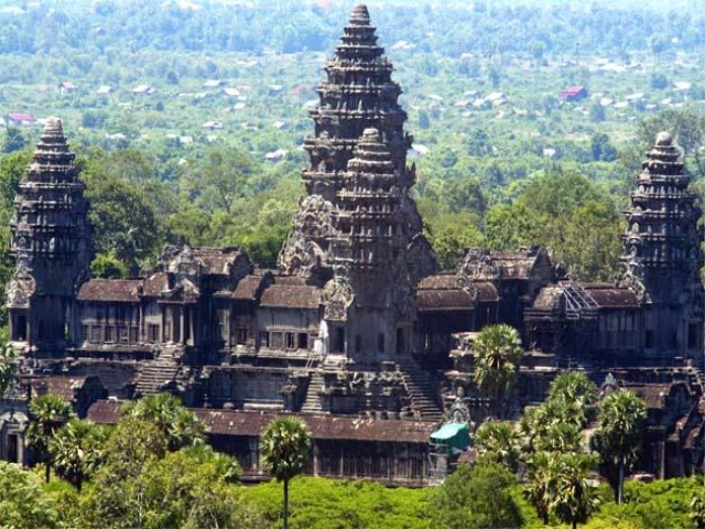 angkor_0.jpg