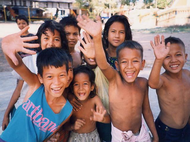 cambodia_friendly_people_0.jpg