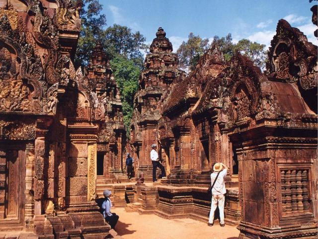 cambodia_tourist_attractions_0.jpg