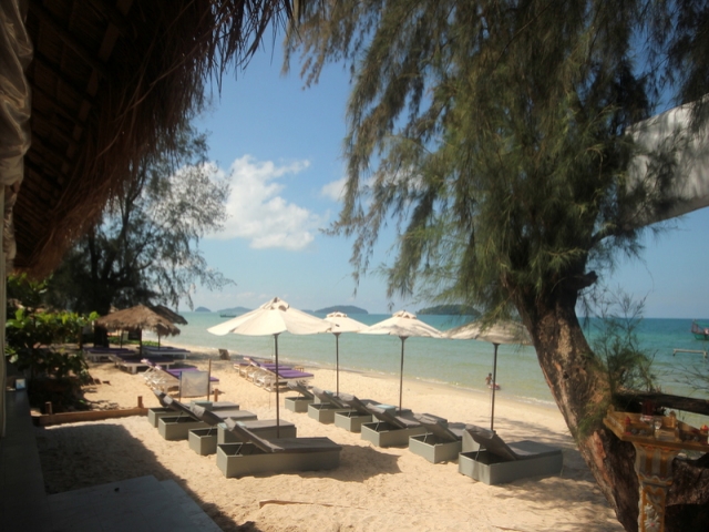 otres_beach_sihanoukville_0.jpg