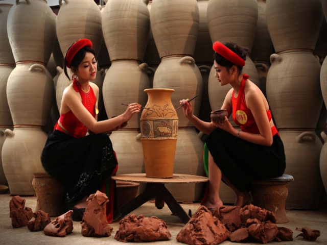 phu_lang_pottery_village_0.jpg