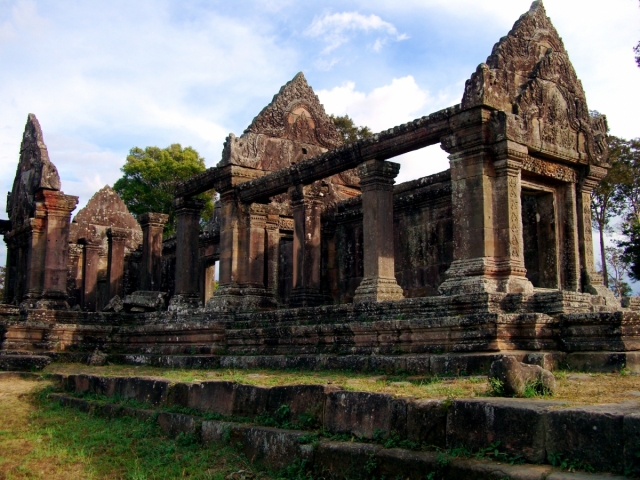 preah-vihear_0.jpg